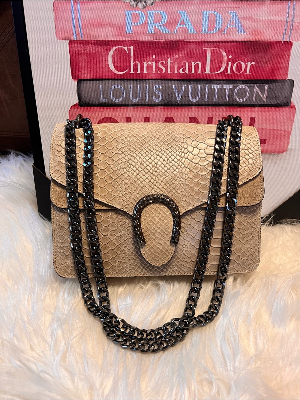 Vera Pelle Beige snakeskin-embossed genuine leather chain crossbody bag